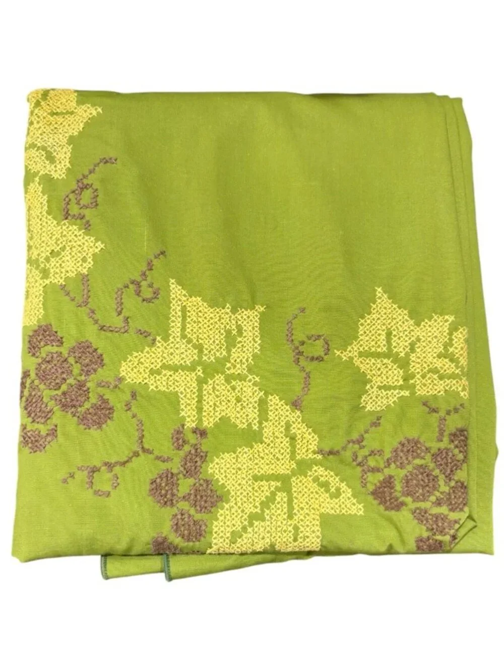 Vtg Hand Embroidered Avocado Green Tablecloth Oval 82 x 56 MCM Grapevine